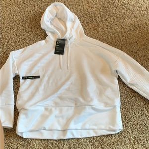 New nike crop sweatshirt